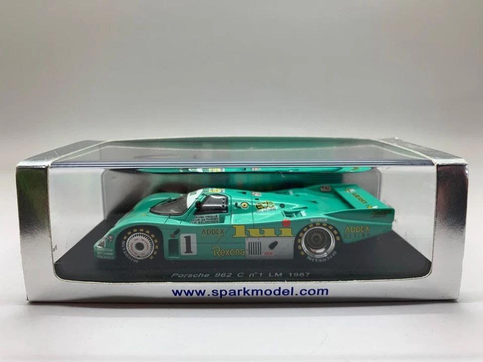 Spark Porsche 962 C No 1 Le Mans 1987 Trolley Belmondo Thoisy S1961 1/43 - Immagine 1 di 1