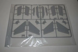 TRUMPETER F-8J CRUSADER 02273 ⭐PARTS⭐ SPRUE C-WING TIP ASSEMBLY+MORE 1/32  - Picture 1 of 3