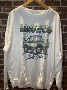 NEU MIT ETIKETT AMERICAN EAGLE AE OVERSIZED BRONCO GRAFIK SWEATSHIRT MEDIUM WEISS - Bild 1 von 5