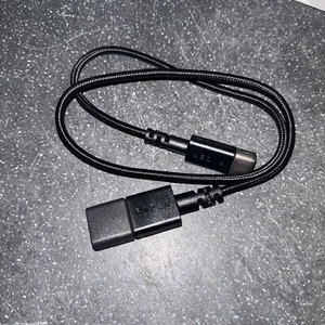 Cable cargador de datos RAZER USB a USB-C genuino para auriculares para juegos Razer - Imagen 1 de 2