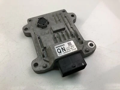 E1096 NISSAN Gearbox Control Unit 310F67W90A - Image 1 of 4