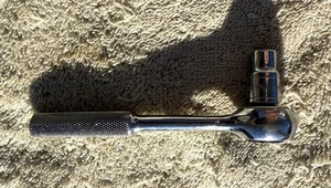VINTAGE S-K, 1/4 IN DRIVE RATCHET NO. 40970 PAT WITH-9/32" HEX SOCKET NO. 40908 - Bild 1 von 10