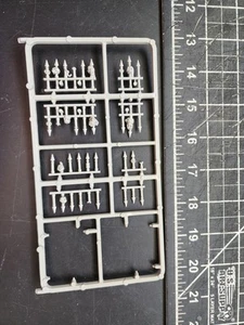40K Chaos Marines Rhino Trophy Racks Spikes Skulls Vehicle Raider Vintage 1999 - Picture 1 of 4