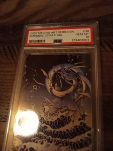 Serie de arte de fantasía final 2025 MTG Summon Leviathan PSA 10 losa graduada Low Pop - Imagen 1 de 3