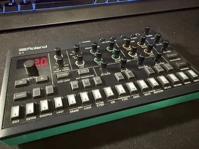 Roland S-1  Polyphonic Synthesizer Used  - Image 1 of 4