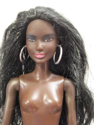 EXC BARBIE FASHIONISTAS 90 NUDE DOLL 2017 FJF50 AA BLACK Long Hair HOOP EARRINGS - Image 1 of 3