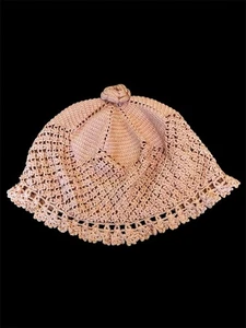 Vtg Handmade Crochet Bucket Hat, Dusty Pink Rosette Top, Scallop Trim - Picture 1 of 10