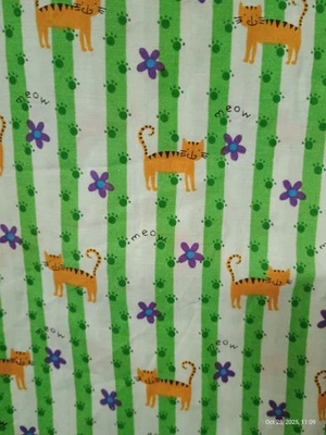 Vintage Cat Kitty Orange White Green Purple Craft Quilt Sew Frabric 44 x 74" - Image 1 of 4