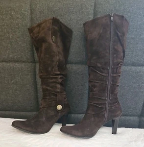 Blake Scott Logan Brown Suede Knee High Boots size 6.5 With 3 In. Heel - Picture 1 of 7