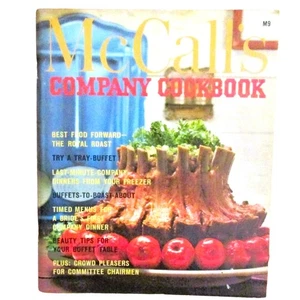 McCall's Company Cookbook 1965 Recipes Buffet Menus Thanksgiving Church Suppers - Bild 1 von 9