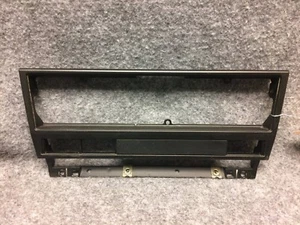 1998-2000 BMW 528i Climate Controls Bezel 51.16-8 159 690 OEM 31590 - Bild 1 von 2