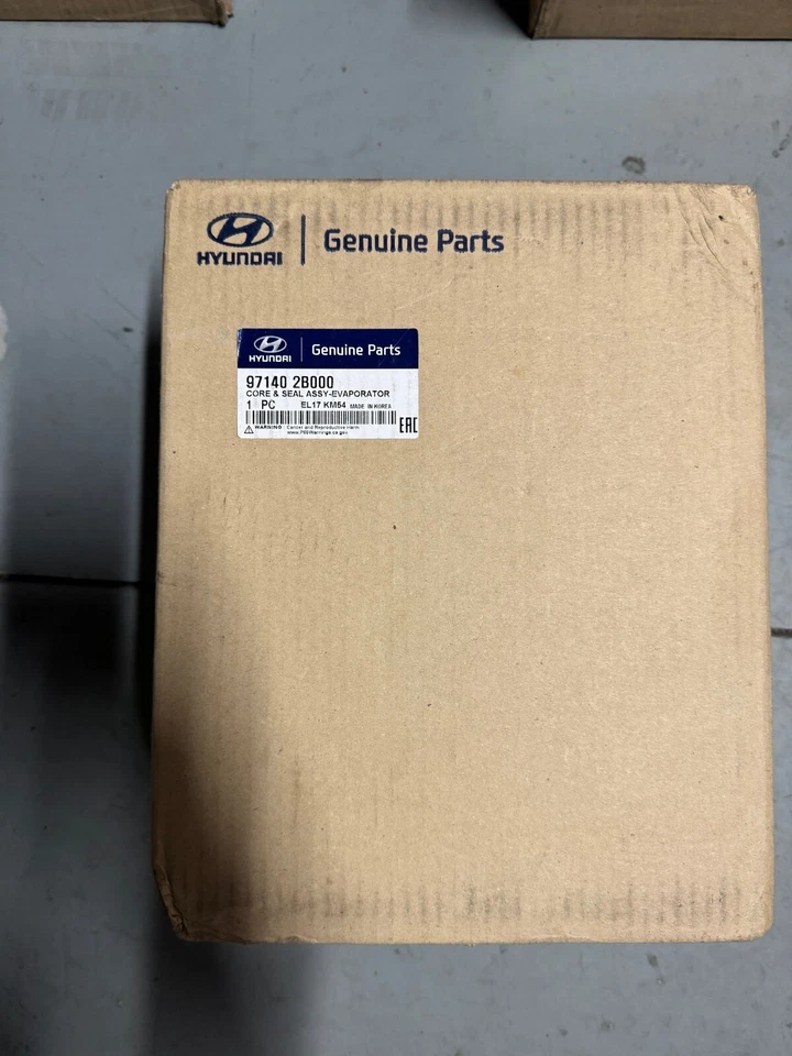 HYUNDAI OEM новый испаритель переменного тока подходит 2006-2012 Hyundai Santa Fe деталь - 971402B000 - Изображение 1 из 3