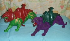 vintage heman He-Man MOTU lot BATTLE CAT + PANTHOR lot with saddles and helmet