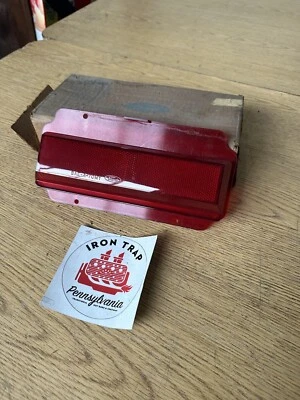 1970 mercury marauder monterey marquis NOS rear reflector SAE-A-70MY OEM - Image 1 of 4