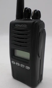 Kenwood Digital NX-320-K2 UHF 450-520 MHz Radio w/ Battery - Picture 1 of 11
