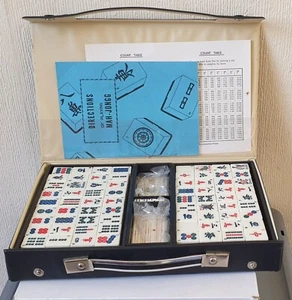 Vintage 1960's 4 Colour Bamboo-Backed Mah Jong Mahjong Set Cased Japan- Perfect. - Picture 1 of 9