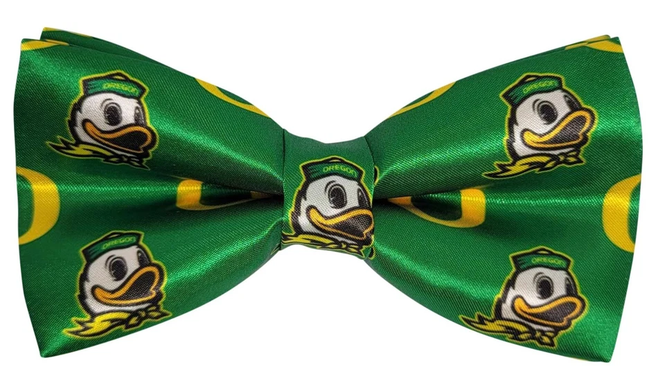 University of Oregon Ducks Bow Tie-Oregon Ducks Alumni & Fan Gift, Oregon Ducks - Image 1 of 1