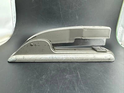 Vintage~Swingline No. 27 Stapler~Battleship Gray Metal~Mid Century 8.5”📦 - Image 1 of 4