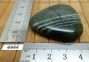 SERPENTINE OEIL D'ARGENT du Brésil pierre plate naturelle 23,6g QUALITE A galet - Picture 1 of 3