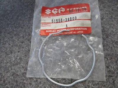 Vedação de óleo para garfo NOS Suzuki Circlip 90-94 DR250 DR350 RF900 VS1400 51556-38B00 - Imagem 1 de 4
