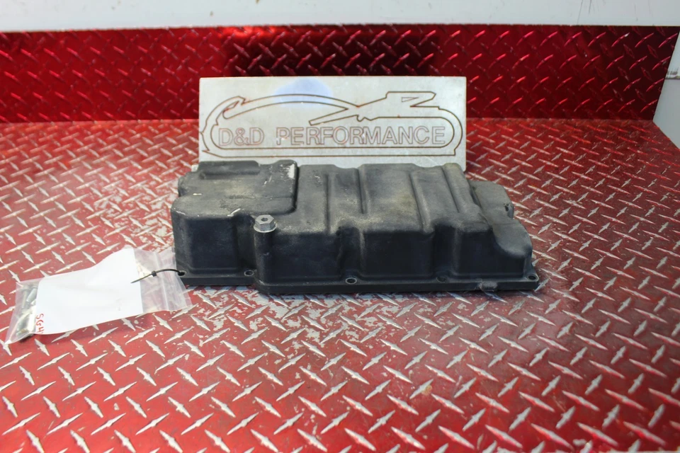 Harley Davidson Street Glide 2010 transmisión de 6 velocidades cárter de aceite y pernos SG47 Foto 1 de 4