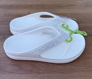 New Women’s Crocs Sloane Glitter White Flip Flops Size 9 - Picture 1 of 7