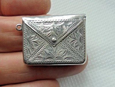 BUSTA EDOARDIANA 1913 NOVITÀ STERLING/ARGENTO MASSICCIO ASTUCCIO FRANCOBOLLI - Immagine 1 di 4