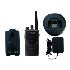 Używana Motorola Mag One BPR40 AAH84RCS8AA1AN UHF 450-470MHZ 8Kanałowe 4W Radio - Zdjęcie 1 z 1