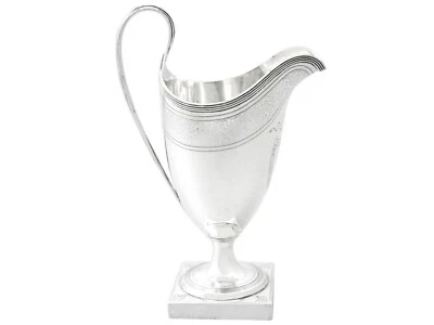 Jarra georgiana de plata de ley crema de Peter y Ann Bateman, años 1790 183 g Foto 1 de 4