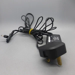 Panasonic VSK0695 Camcorder AC Adapter Battery Charger SDR-S9 SDR-S10 SDR-S15 - Picture 1 of 4
