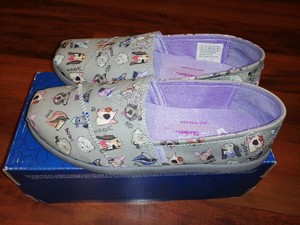 little girl bobs shoes