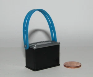 Playmobil Miniatura Caja Negra - Zoo - C8 - Imagen 1 de 5