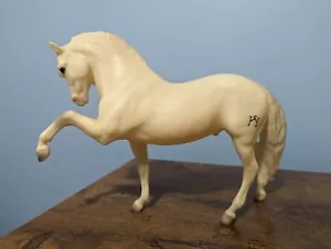 Vintage Breyer #68 Legionario III Andalusian White Alabaster Branded CH Stallion - Picture 1 of 8