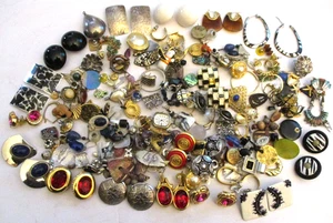 VINTAGE / MODERN ESTATE JEWELRY BOX CLEAN OUT MOSTLY EARRINGS ~ USE CRAFTS ART + - Picture 1 of 3