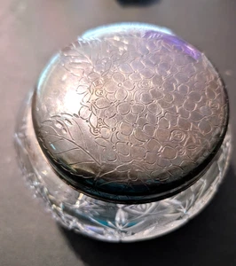 antikes Puder Kristallglas Gefäß silberfarben Deckel geschliffenes Glas 4,5" rund - Bild 1 von 7