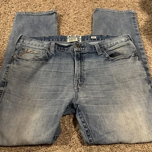 ARIAT M7 Slim Fit Straight Leg Denim Jeans Men's Sz 40x32 Patched Blue Jeans - Picture 1 of 10