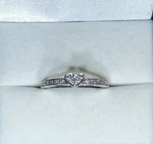 10K White Gold GC Heart Diamond Promise Ring Size 6.75 - Picture 1 of 11