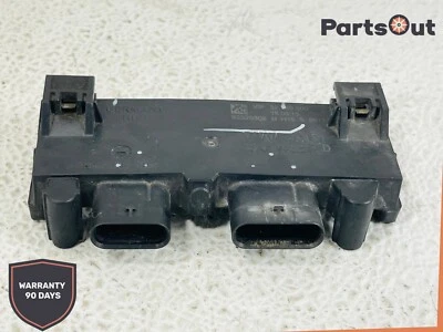 2012-2017 VW CC - Trunk Control Module 3AA962243D OEM - Image 1 of 4