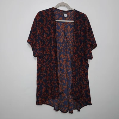 Cárdigan plumero kimono floral I Joah para mujer grande azul marino marrón parte delantera abierta Foto 1 de 4