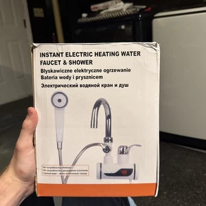 Elektrischer Dusch Durchlauferhitzer Durchlauferhahn Warmwasserhahn 360° drehbar schnell heizen - Bild 1 von 5