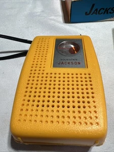 Vintage JACKSON TRANSISTOR RADIO Solid State Radio Model 600 in Box 1960s works - Picture 1 of 7