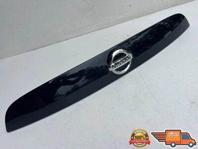 Nissan Juke 2011 2012 2013 2014 maletero puerta levadiza moldura B20 OEM 11 12 13 14 Foto 1 de 4