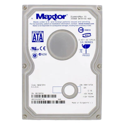 Hard Drive Maxtor 300GB DiamondMax 10 7200RPM 8MB Sata 3.5" Inch - Image 1 of 4