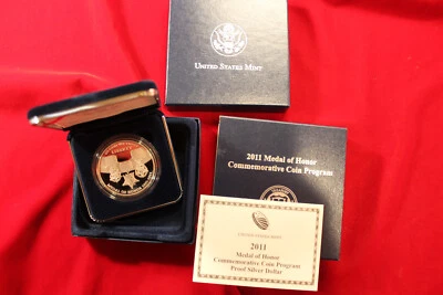 2011 MEDAL OF HONOR PROOF COMMEMORATIVE SILVER DOLLAR, WITH CASE AND COA - Image 1 of 4