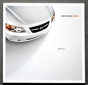 2008 HYUNDAI SONATA SALES BROCHURE CATALOG ~ 32 PAGES ~ 9.75" X 9.5" - Picture 1 of 8