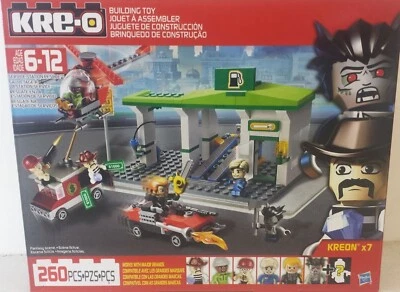 KRE-O Auto Service Station Rescue Mini-Fig 260 Pieces New 7 Kreon Mini Figs - Image 1 of 4