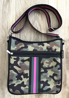 ¡NUEVO! Bolso Bandolera Mensajero PRENELOVE Camuflado/Rayas Rosa Neopreno Foto 1 de 4