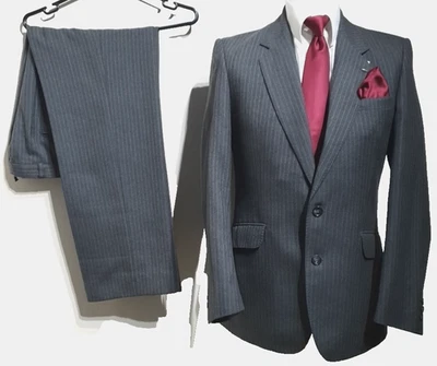 Traje de hombre Varteks International Yugoslavia años 80 40"R W36” L30” gris a rayas Foto 1 de 4