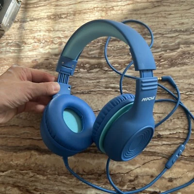 MPOW BH297B Kids Headphones HD Sound Over-Ear Wired Headset Foldable Blue - Image 1 of 4