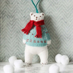 Mini kit artesanal de fieltro Corinne Lapierre oso polar de fieltro MKPOL1F - Imagen 1 de 6